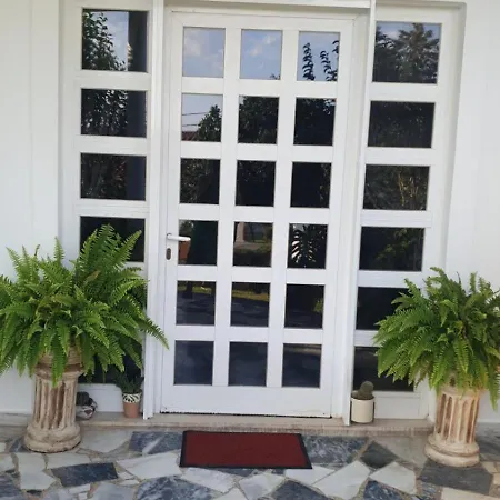 Garden House Dom wakacyjny Amarynthos